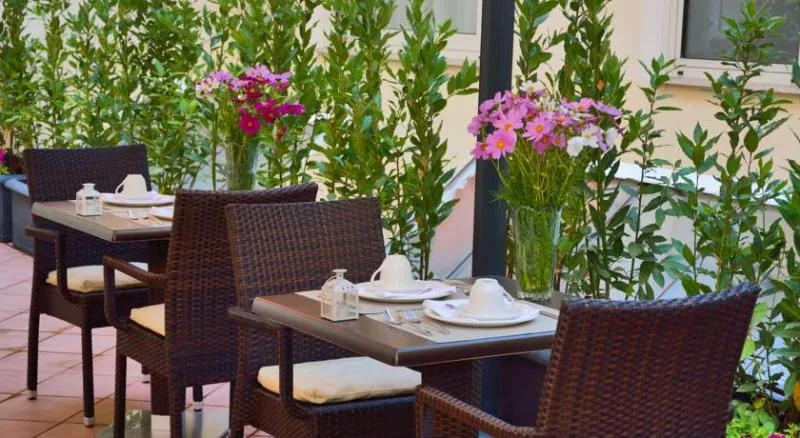 Terrace, Hotel Lloyd Roma, Rome