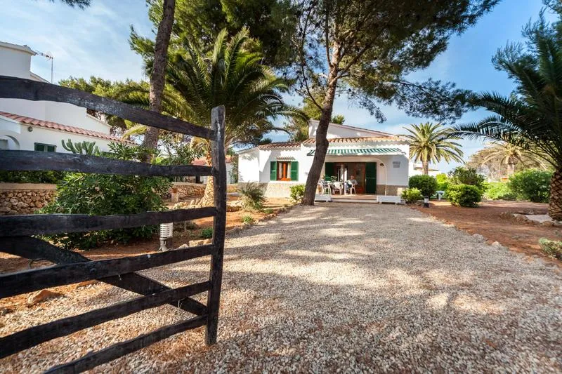 VILLA CAPACITY 6 THREE BEDROOM Room, Arenal Playa Menorca, Menorca
