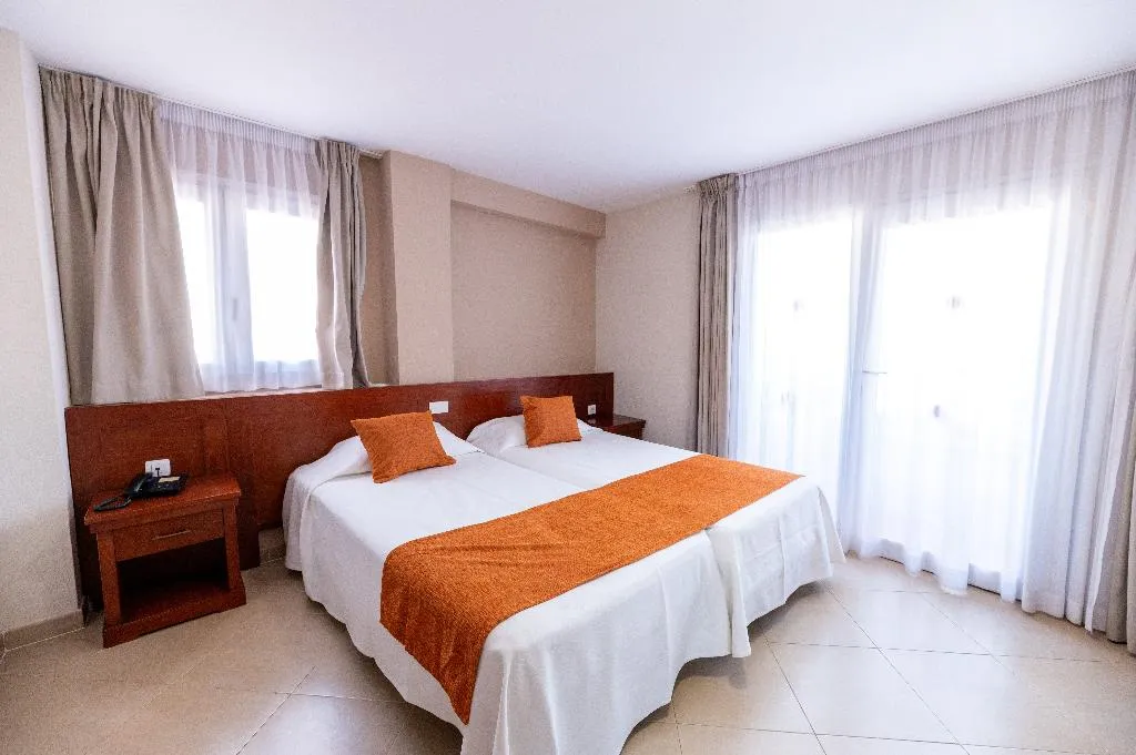 APARTMENT CAPACITY 5 TWO BEDROOMS Room, Vistasur, Tenerife
