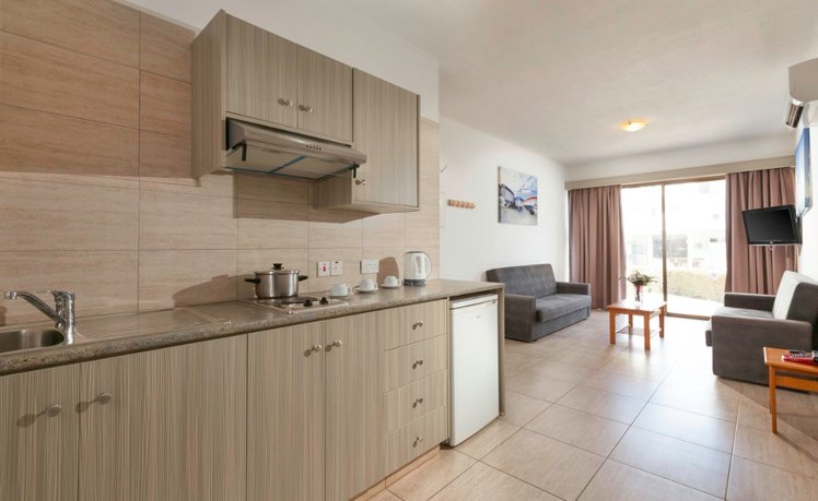 Penelope Beach Hotel Apts, Cyprus