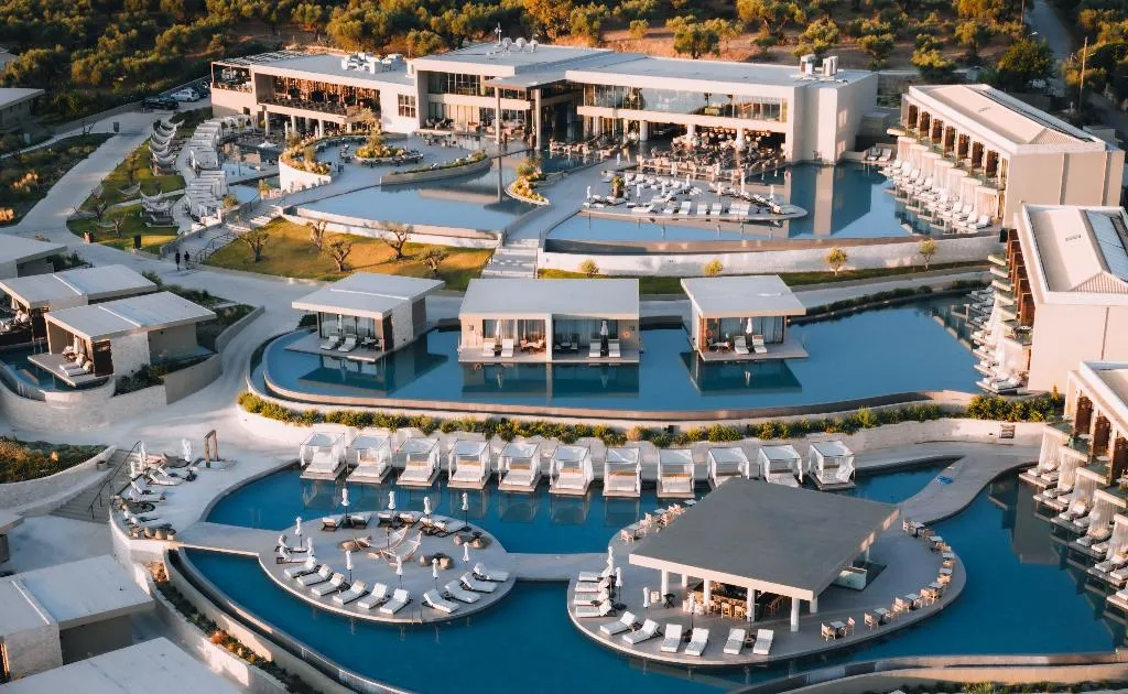 General view, King Jason Zante – Designed For Adults, Zante