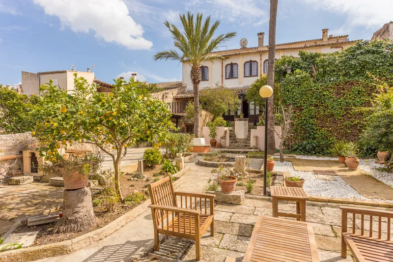 General view, Leon de Sineu, Majorca