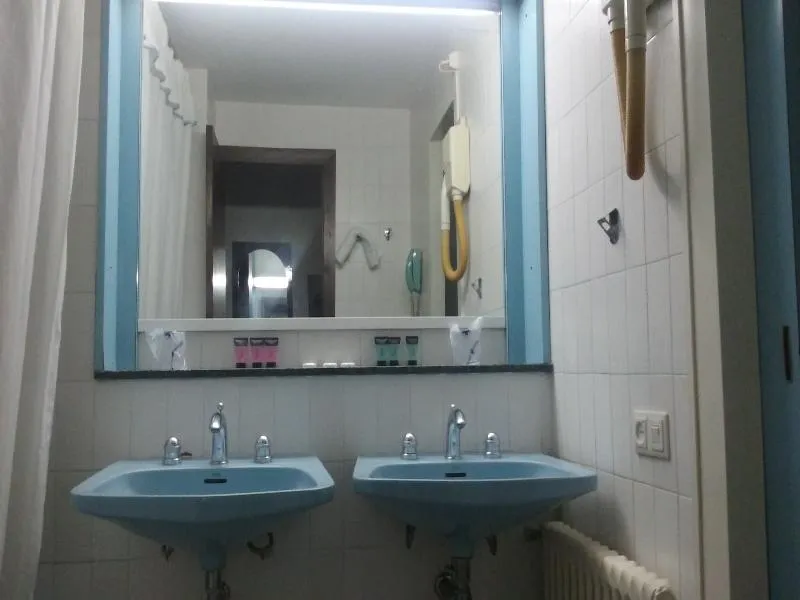 DOUBLE STANDARD Room, America Igualada, Barcelona