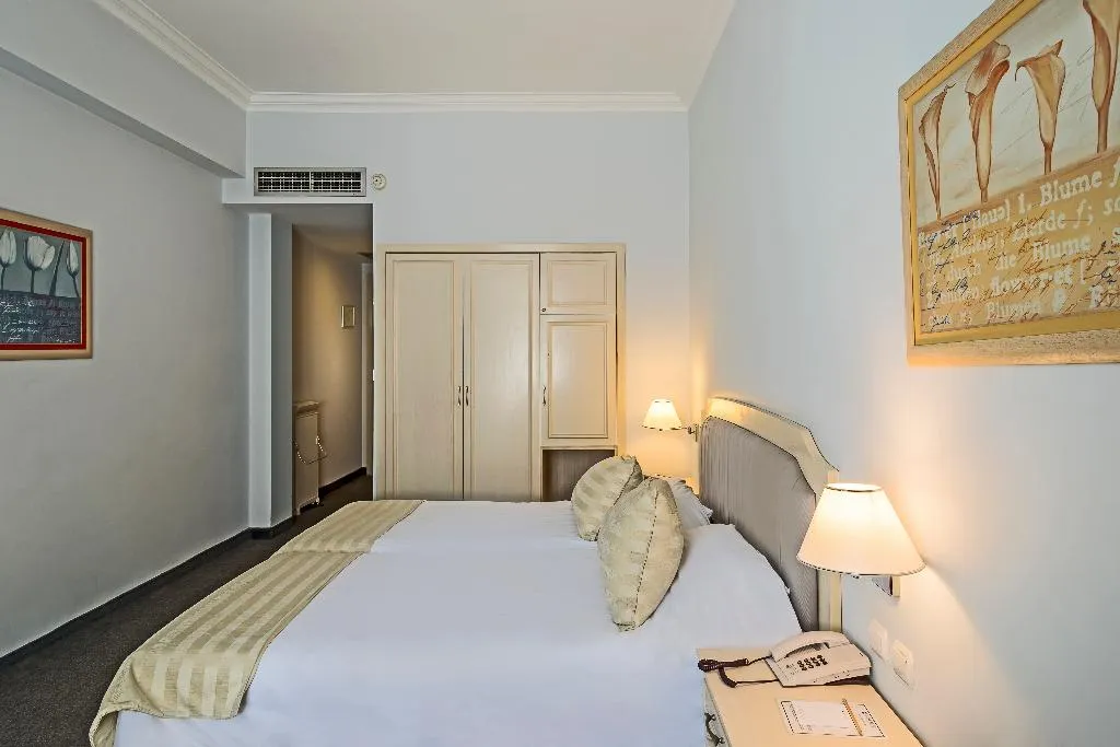 Double or Twin STANDARD Room, Airotel Stratos Vassilikos, Athens