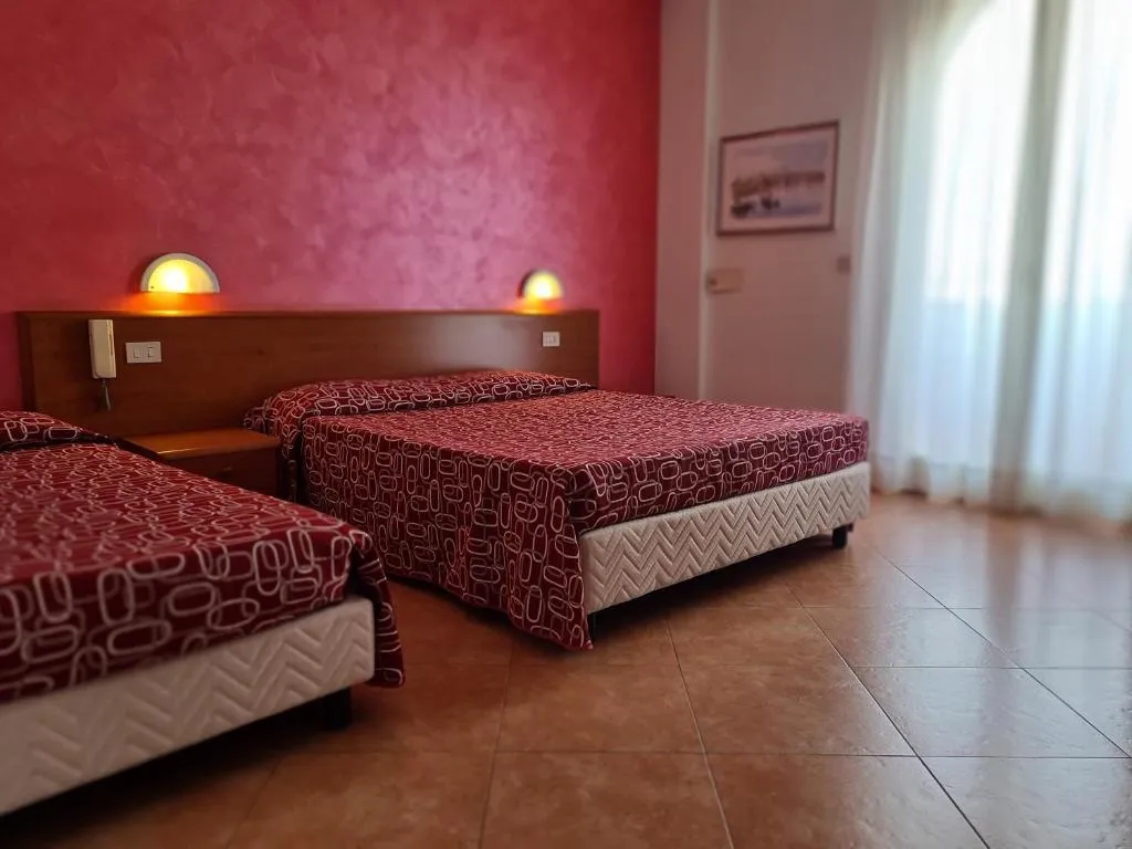 TRIPLE COMFORT Room, Hotel Alexander, Catania
