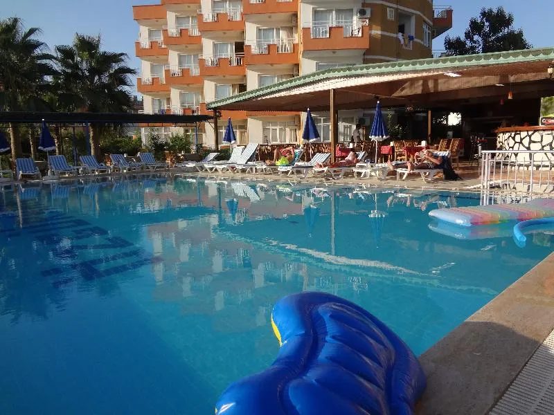 Pool, Ozgurhan, Antalya
