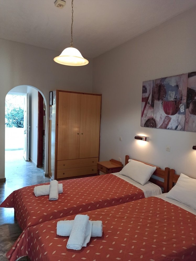 Dionisos Apartments, Corfu
