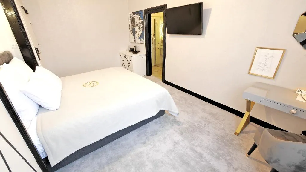 DOUBLE STANDARD Room, Szewska 22 Boutique, Krakow