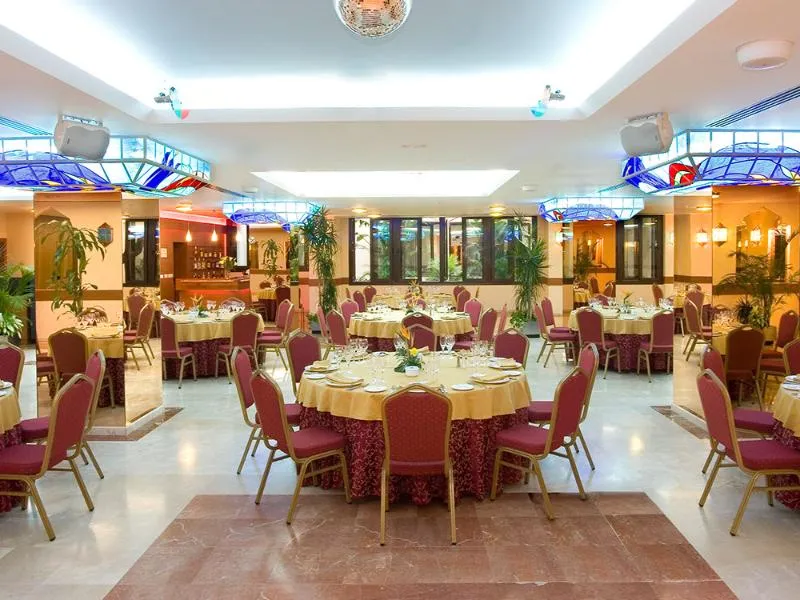 Restaurant, Hotel Perla Marina, Costa Del Sol