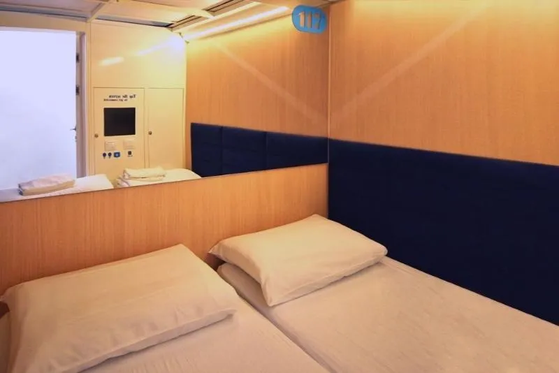 Bed in dormitory SUPERIOR Room, Ostelzzz Milan City Center, Milan