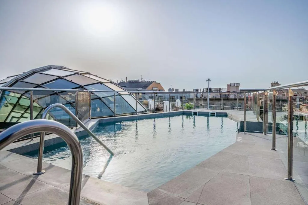 Pool, Gran Hotel Havana 4*Sup by Escampa Hotels, Barcelona