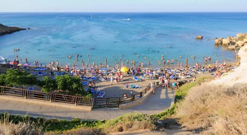 Beach, Amore hotel Apts, Cyprus