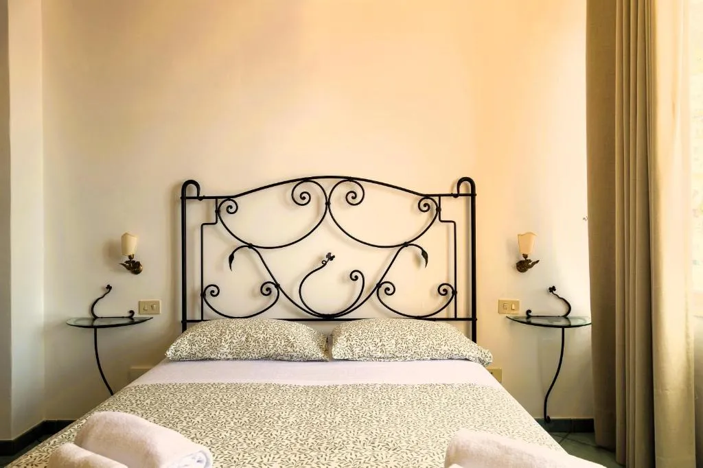 QUADRUPLE STANDARD Room, Hotiday Positano Sea View, Naples