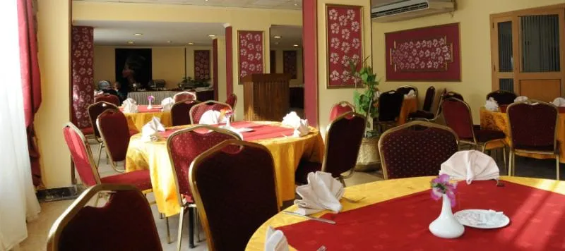 Conferences, Tiba Pyramids Resort, Cairo