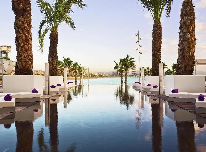 Pool, W Barcelona, Barcelona