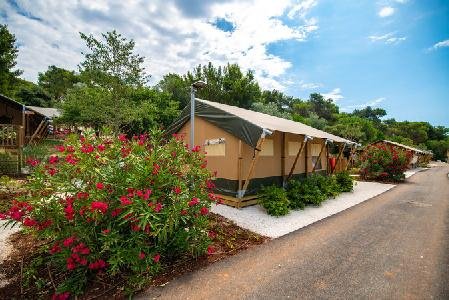 Arena One 99 Glamping, Istria