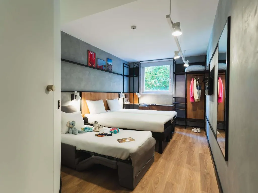 TWIN STANDARD Room, Ibis Alicante, Costa Blanca