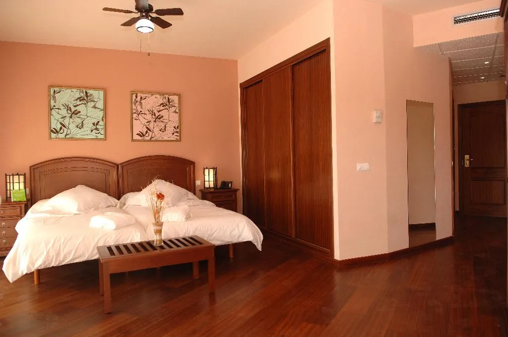 TRIPLE STANDARD Room, Hotel Wellness Marbella Hills, Costa Del Sol
