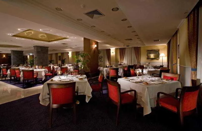 Restaurant, Picciolo Etna Golf Resort & Spa, Curio Collection, Catania