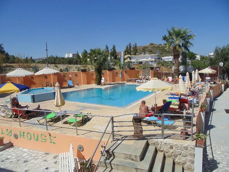 Pool, Family House, Rhodes