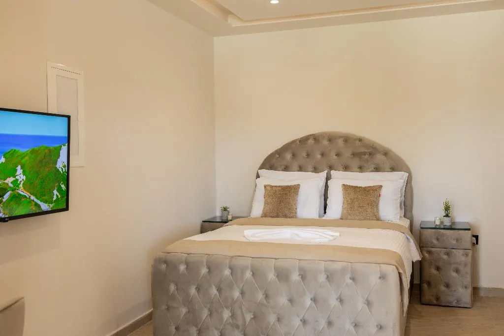 DOUBLE STANDARD Room, Sanimar By Mono Alex, Thessaloniki