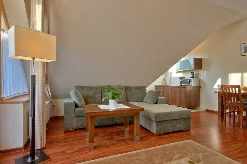 Room, Bellamonte, Krakow