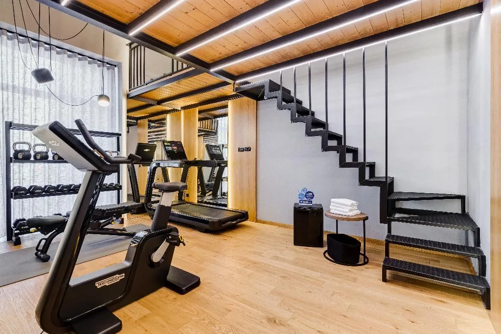Sports and Entertainment, Best Western Plus Hotel Plaza, Naples