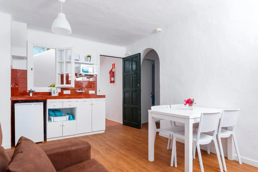 APARTMENT STANDARD Room, Carema Garden Village, Menorca