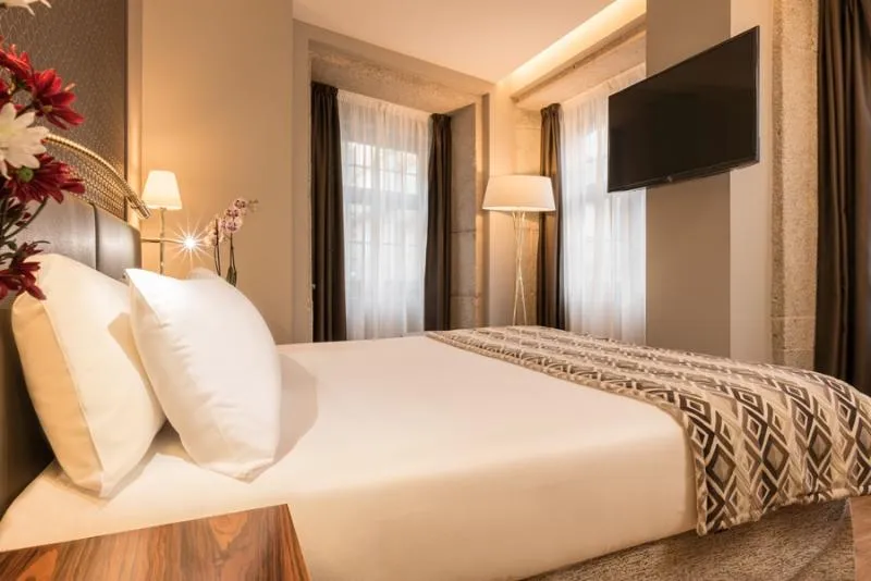 General view, Dorma Almada Porto, Porto