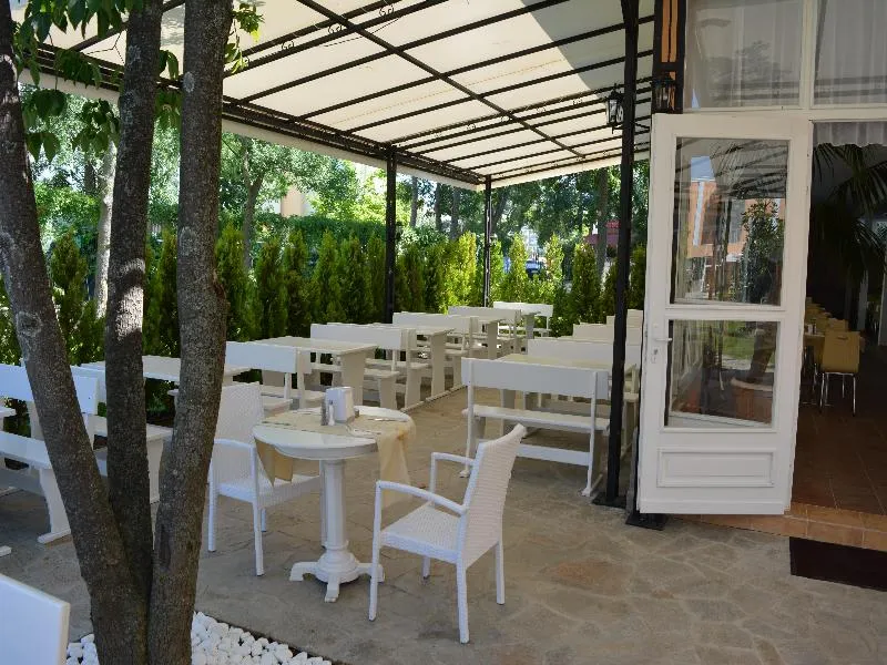 Restaurant, Riva, Bourgas