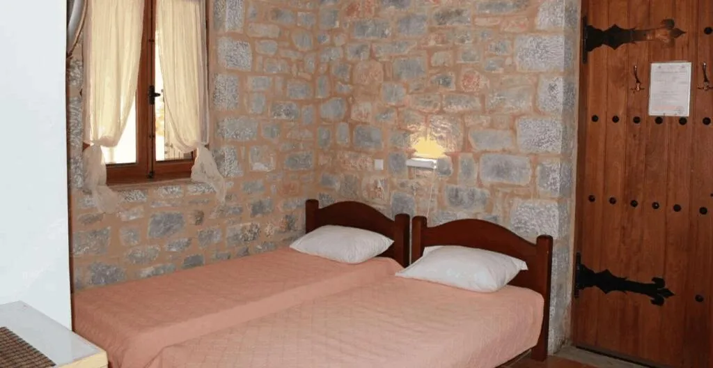 Room, Lalloudes Hotel Mani, Kalamata