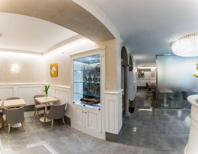 General view, Hotel Guerrini Venezia, Venice