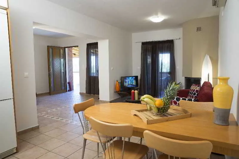 Room, Elia Stavros Villas, Crete