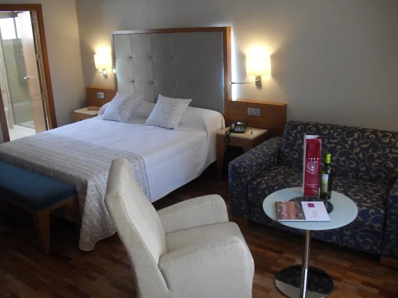 DOUBLE SUPERIOR Room, Santa Cecilia, Madrid