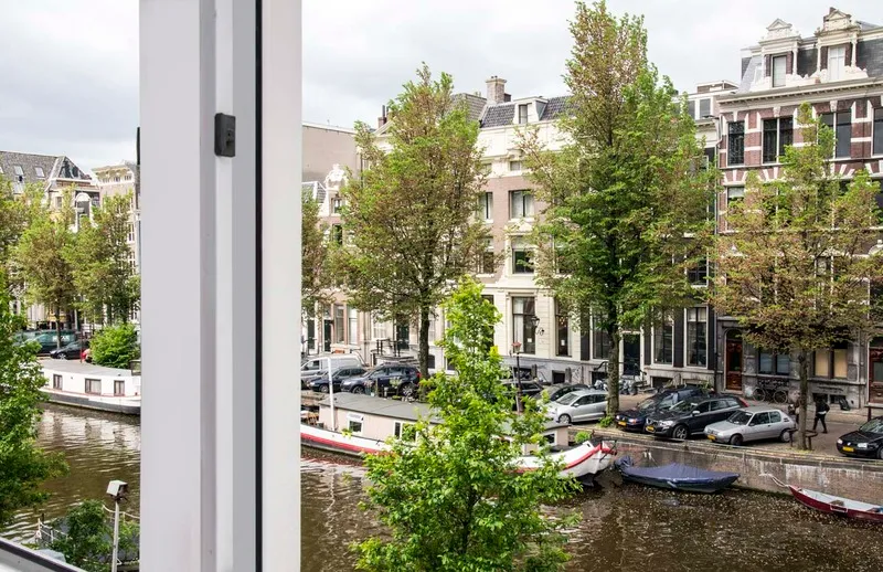 Double or Twin CANAL VIEW Room, Max Brown Htl Canal District, part of Sircle Colle, Amsterdam