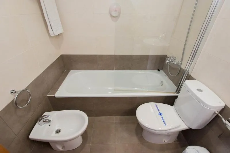 APARTMENT CAPACITY 4 ONE BEDROOM Room, Apolo Suites Rentalmar, Costa Dorada