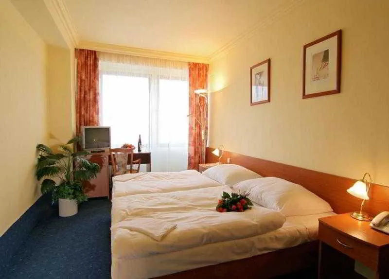 Room, Austria Suites, Prague