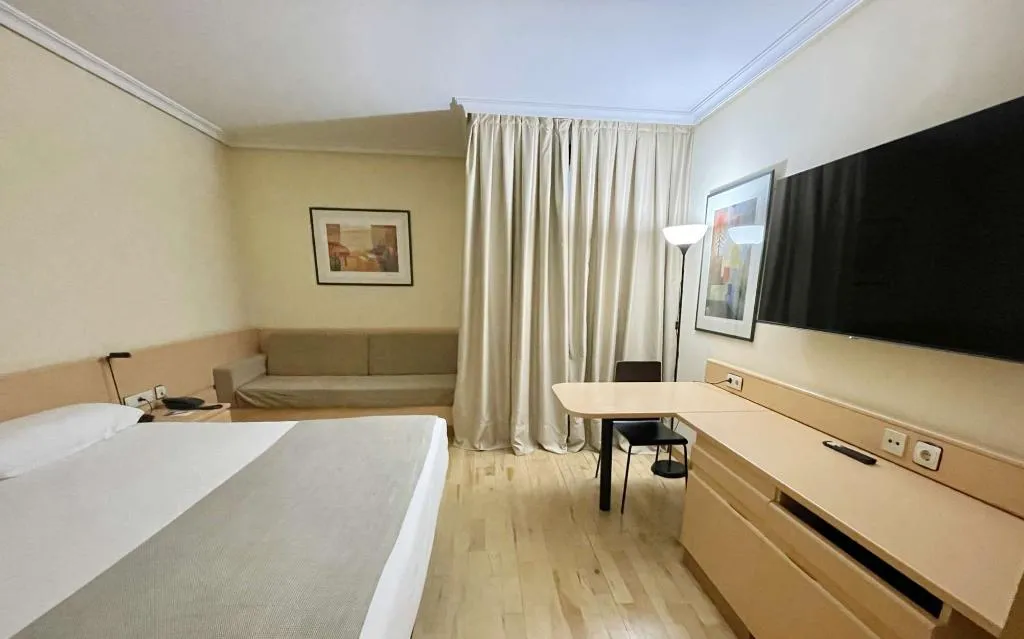 Room, Hotel AR Parquesur, Madrid