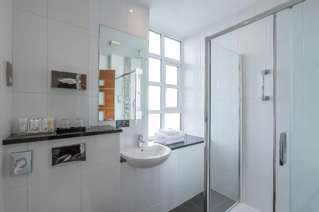 Double or Twin DELUXE Room, Hotel Riu Plaza The Gresham Dublin, Dublin