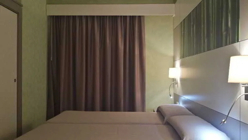 Room, Sabiote, Costa Brava