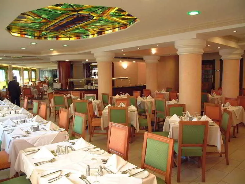 Restaurant, Park Hotel, Malta