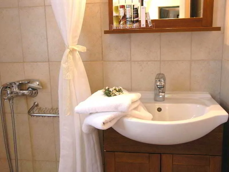 Room, Agnantia, Kefallinia