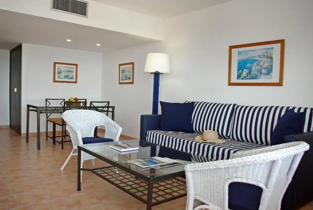 APARTMENT SEA VIEW ONE BEDROOM Room, Apartaments Golf By La Costa Resort, Costa Brava