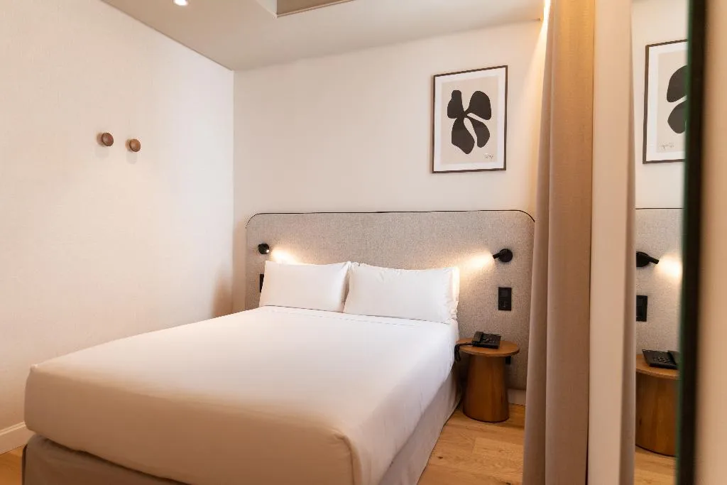 DOUBLE BASIC Room, Petit Palace Preciados, Madrid