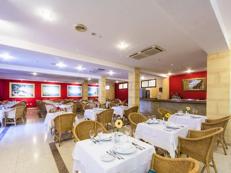 Restaurant, Bluebay Beach Club, Ibiza