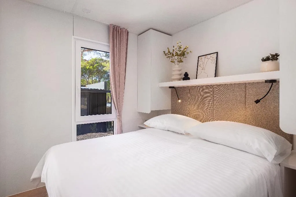 MOBILE HOME PREMIUM Room, Pinadria Camping Resort, Split