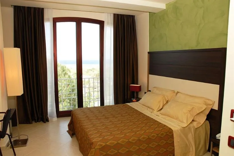TRIPLE SUPERIOR Room, Viola Palace Hotel, Catania