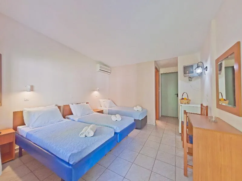 Room, Olympios Zeus, Thessaloniki
