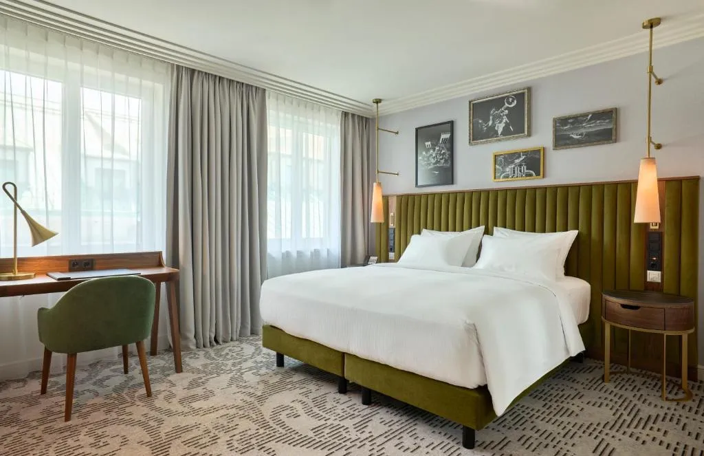 Room, Hotel Saski Krakow, Curio collection by Hilton, Krakow