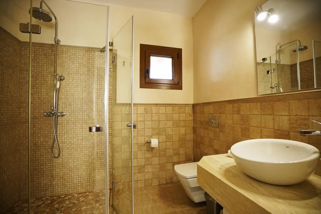 VILLA FIVE BEDROOMS Room, Bou Ros Finca Es Foners, Majorca